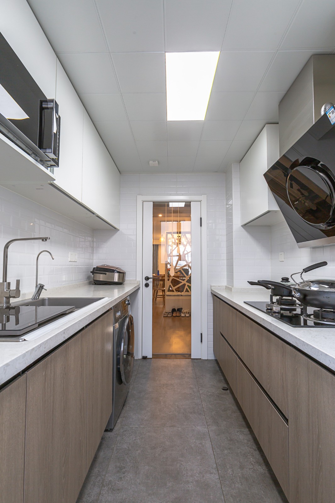 装修案例现代简约风格室内装修效果图-厨房